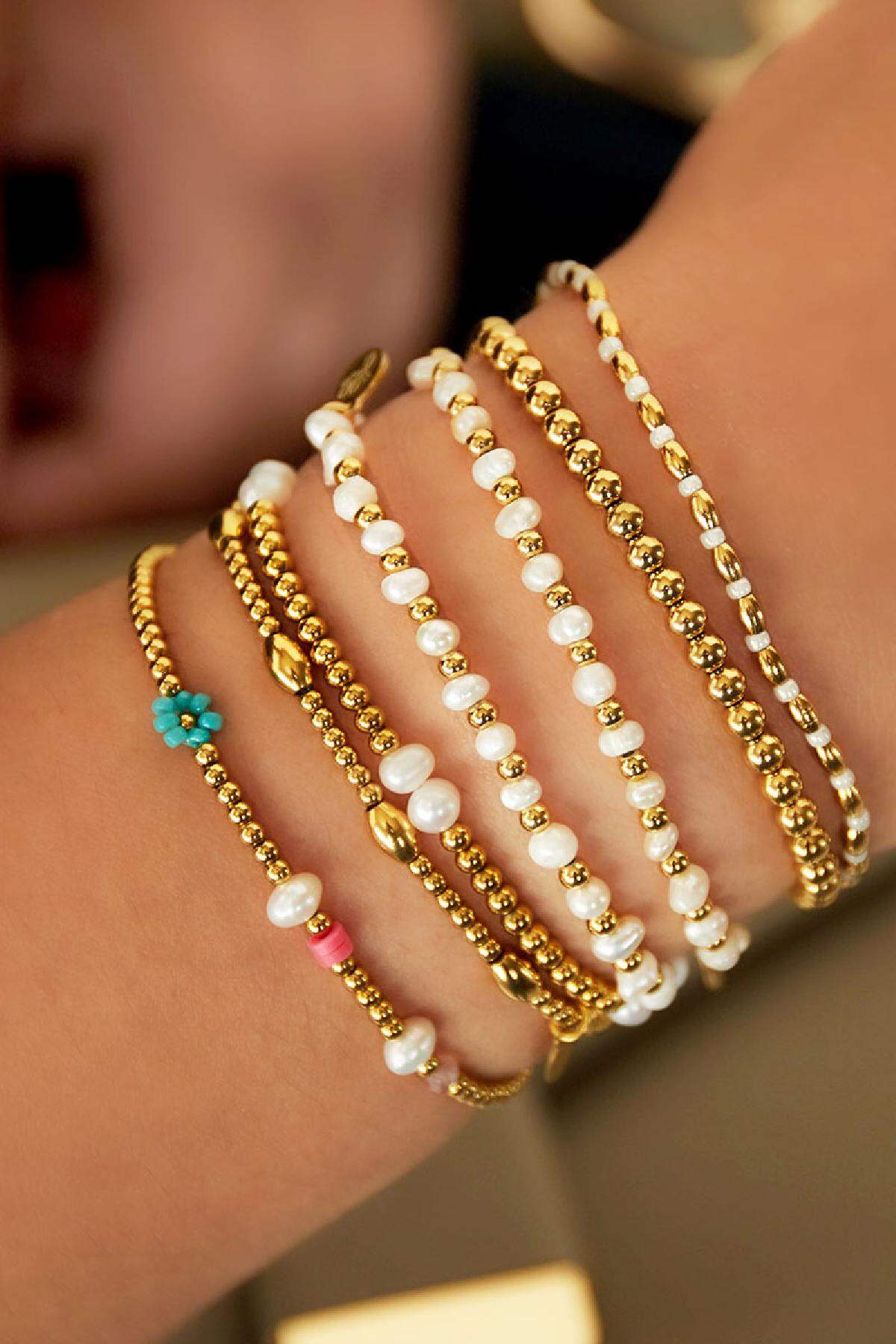 Elegant Gold Beaded Bracelet for Women