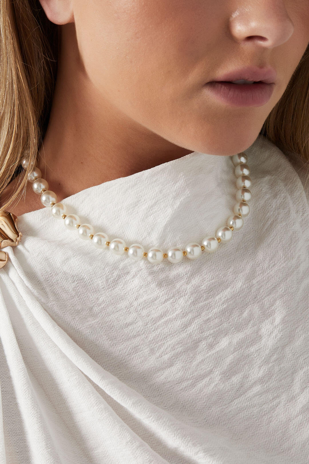 Cute Beaded Short Necklace for Spring/Summer