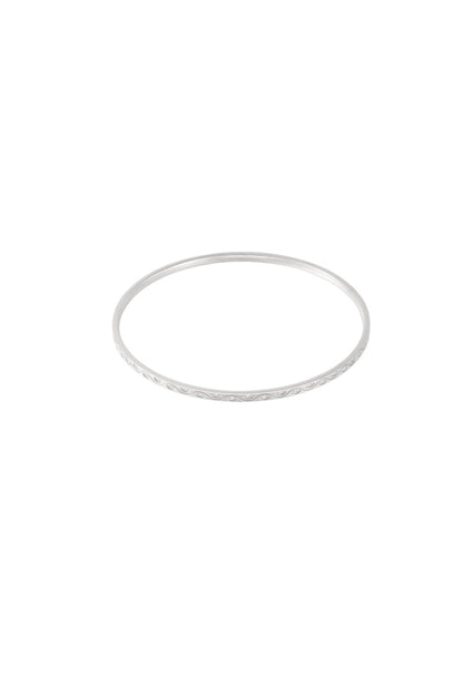 Stylish All-Fit Bangle for Everyday Glam