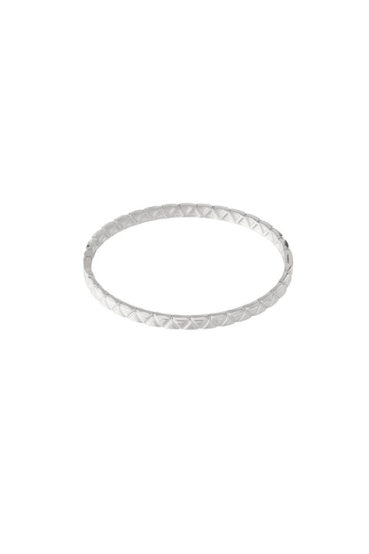 Elegant Hollowed-Out Stainless Steel Bangle - All Fit
