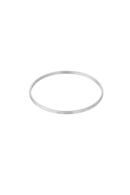 Stylish Stainless Steel Bangle for Everyday Wear